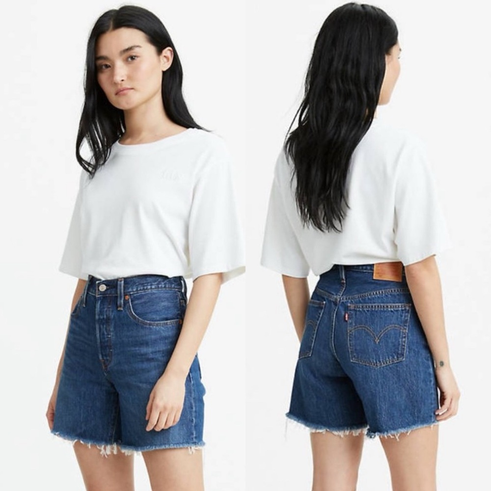 Levi's NWT 501 High Rise Mid Thigh Short Size 25